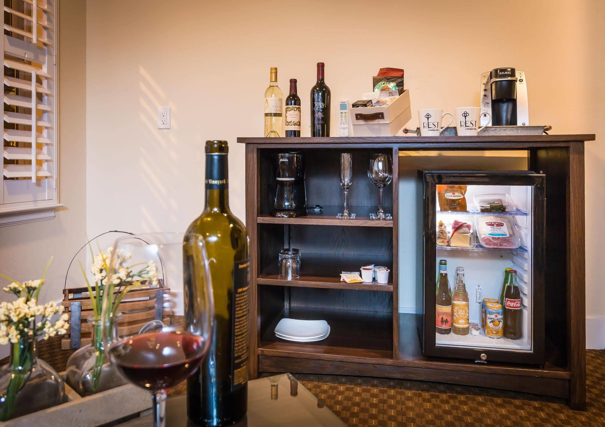 Rest, A Boutique Hotel Plymouth Экстерьер фото